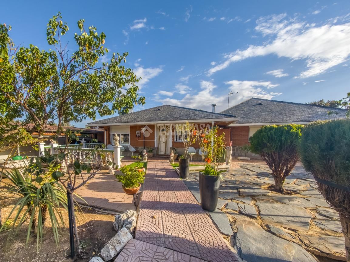 House or chalet for sale in Eurovillas