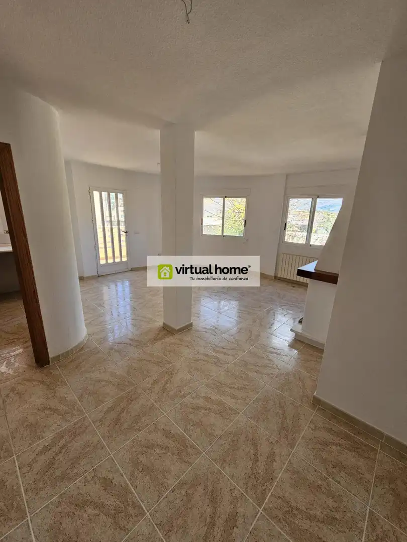 Sala de estar de Casa o chalet en venta en La Nucia con Jardín privado, Terraza y Trastero