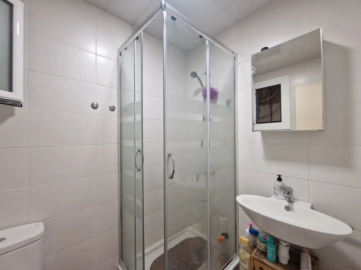 Baño de Piso en venta en Girona con Calefacción