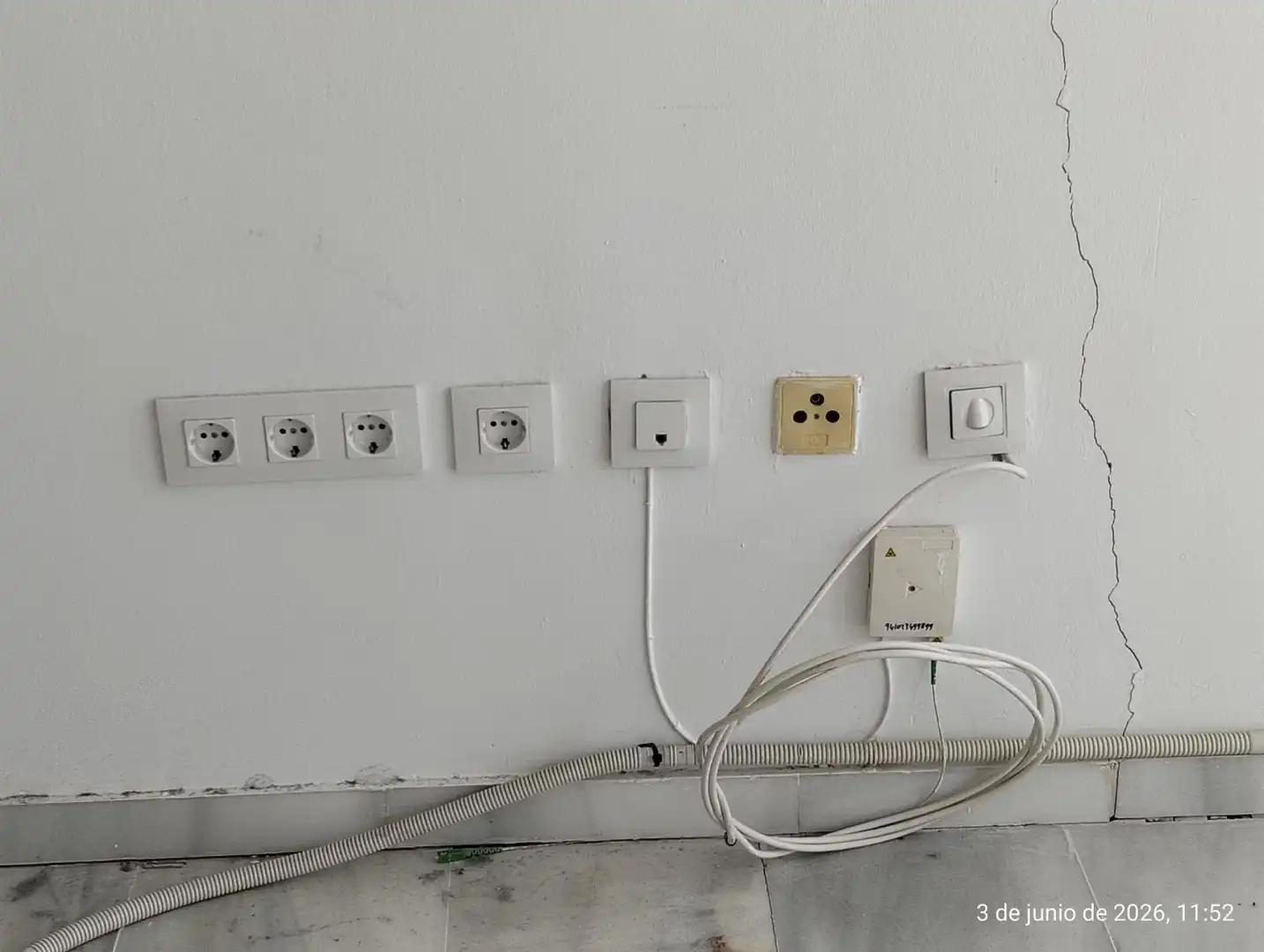 Office for rent in Montequinto