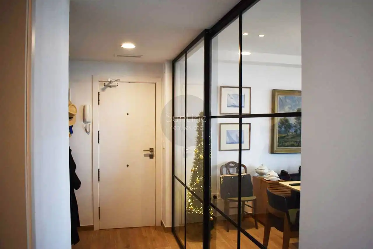 Wohnung zum Verkauf in Gandia mit Klimaanlage, Terrasse und Möbliert