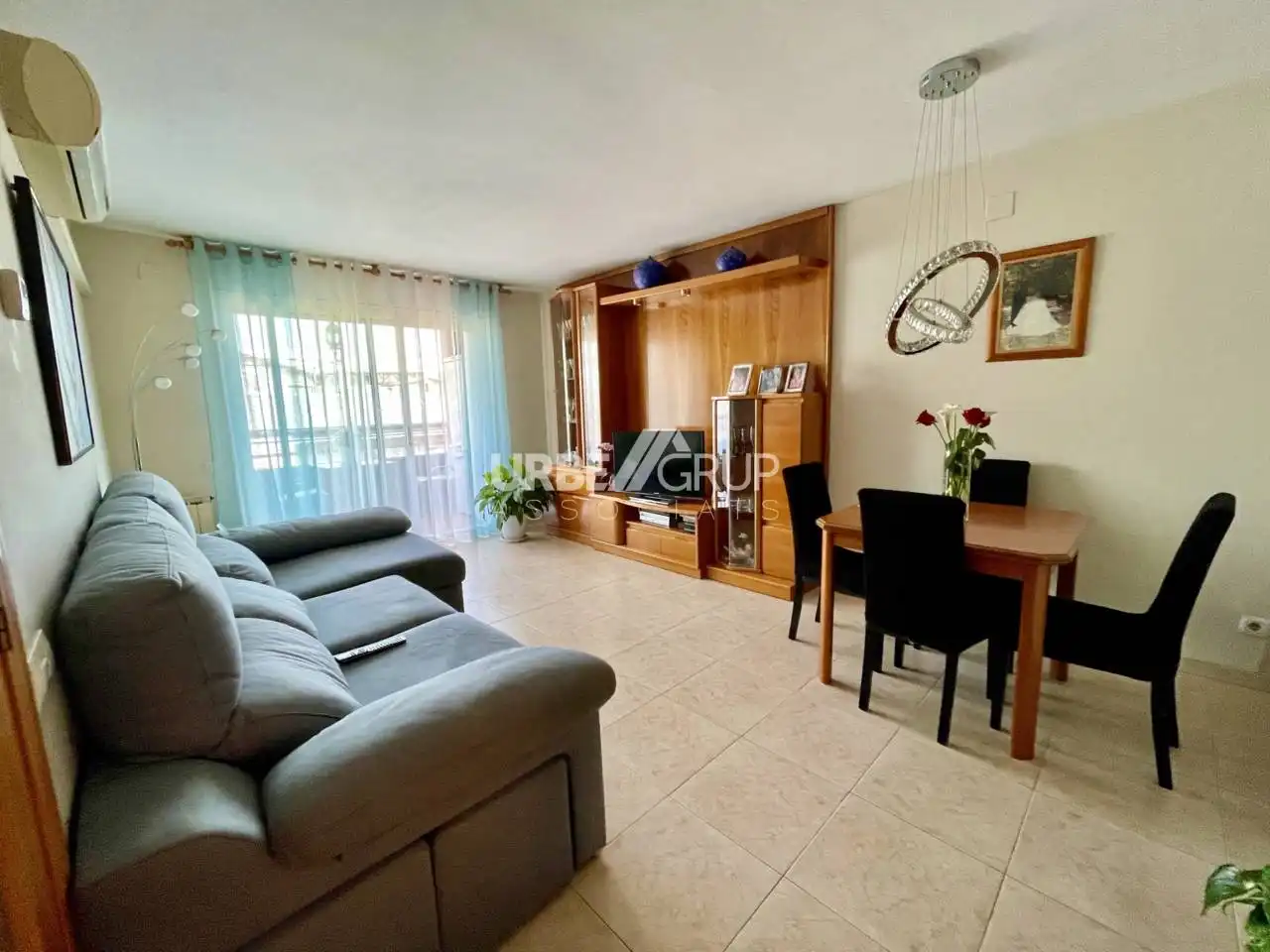 Living room of Flat for sale in Sant Andreu de la Barca  with Heating, Terrace and Storage room