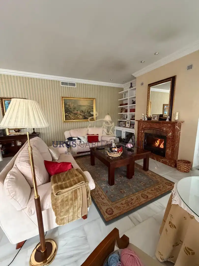 Casa con piscina en venta en Periurbano Oeste - Sierra, imagen 7