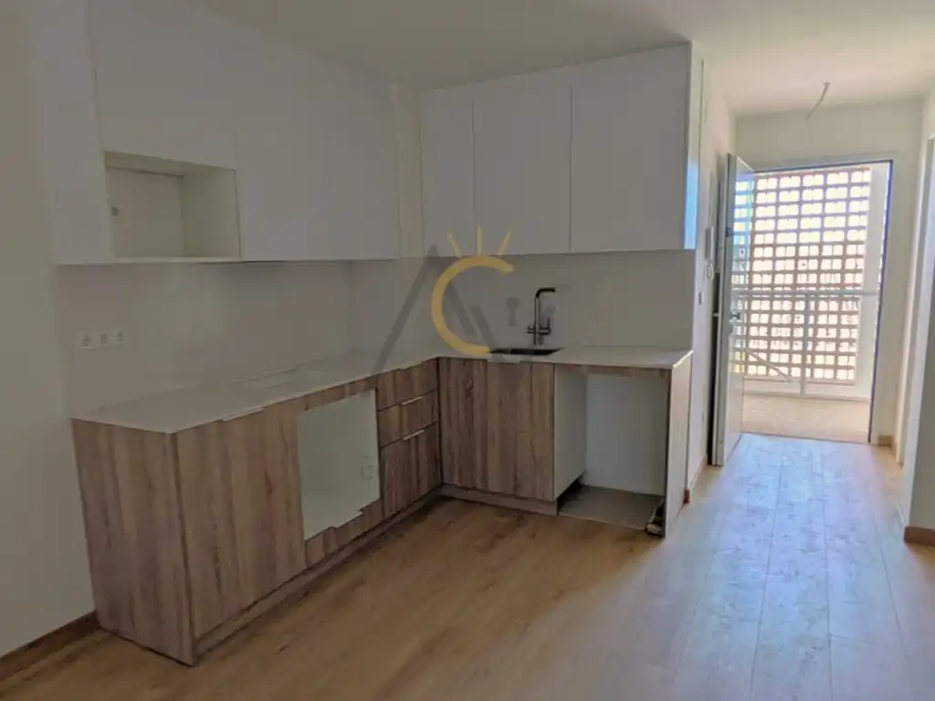 Apartamento con terraza en venta en Calle Juan Albentosa, imagen 5