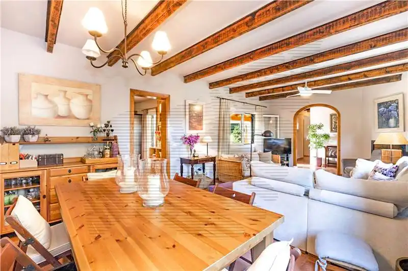 Chalet con jardín en venta en Colònia Sant Jordi, imagen 7