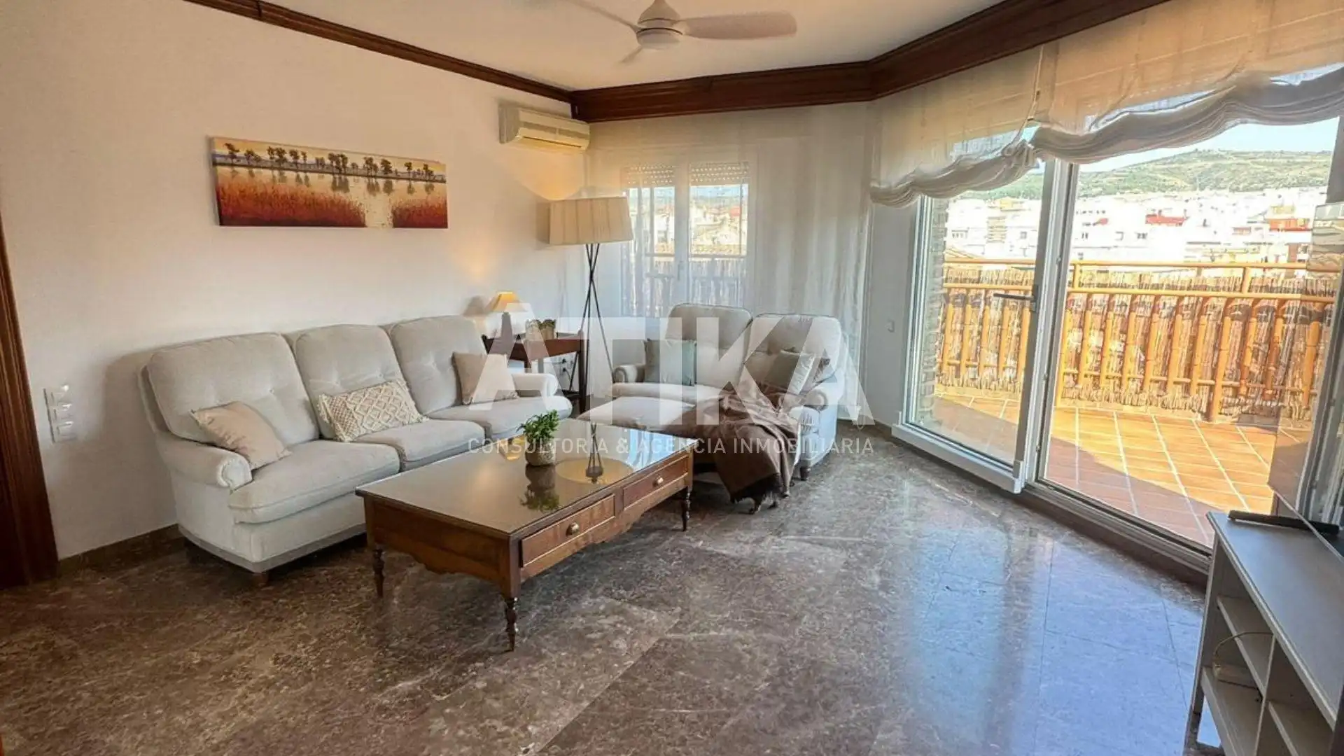 Sala de estar de Ático en venta en Ontinyent con Aire acondicionado, Calefacción y Parquet