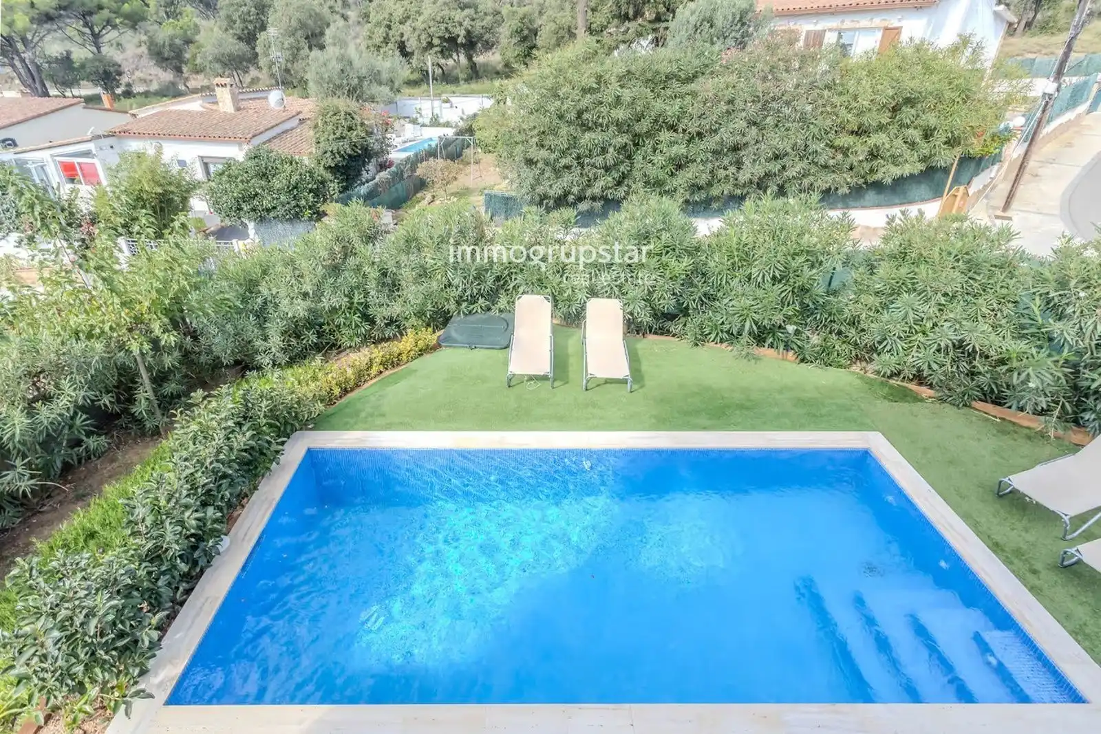 Casa o xalet en venda a Noguera, 5, Los Pinos - Politur