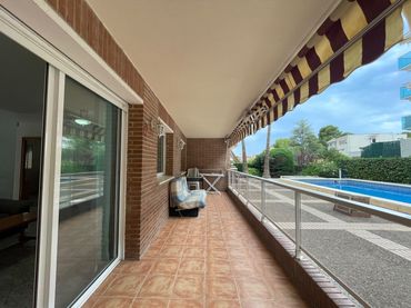 Rez-de-chaussée avec piscine à vendre à Pla de Maset - Cap de Salou