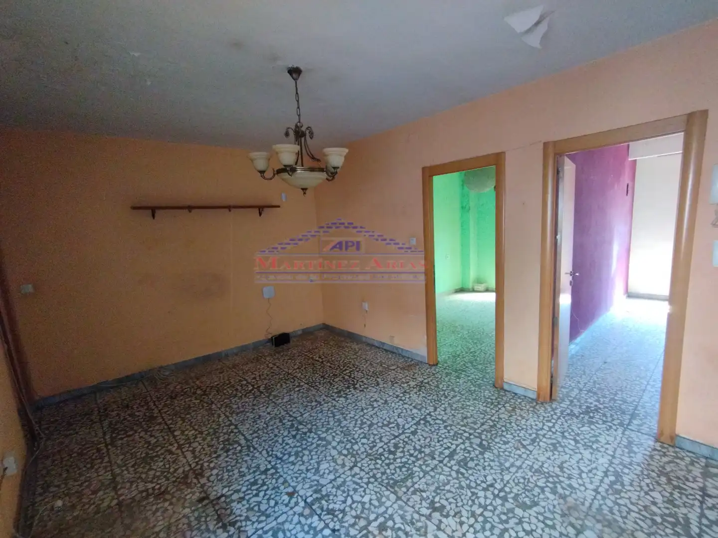 Casa adosada en venta en Bailén con Terraza