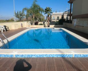 Piscina de Casa o xalet en venda en Daya Nueva amb Aire condicionat, Terrassa i Moblat