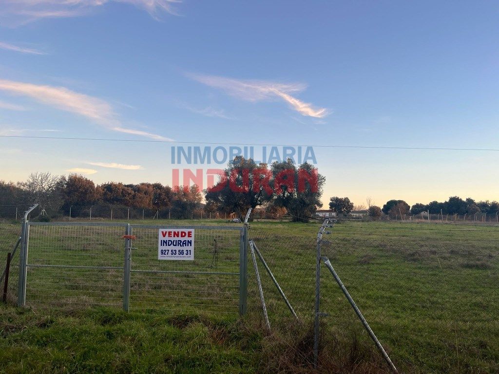 Country house for sale in Saucedilla
