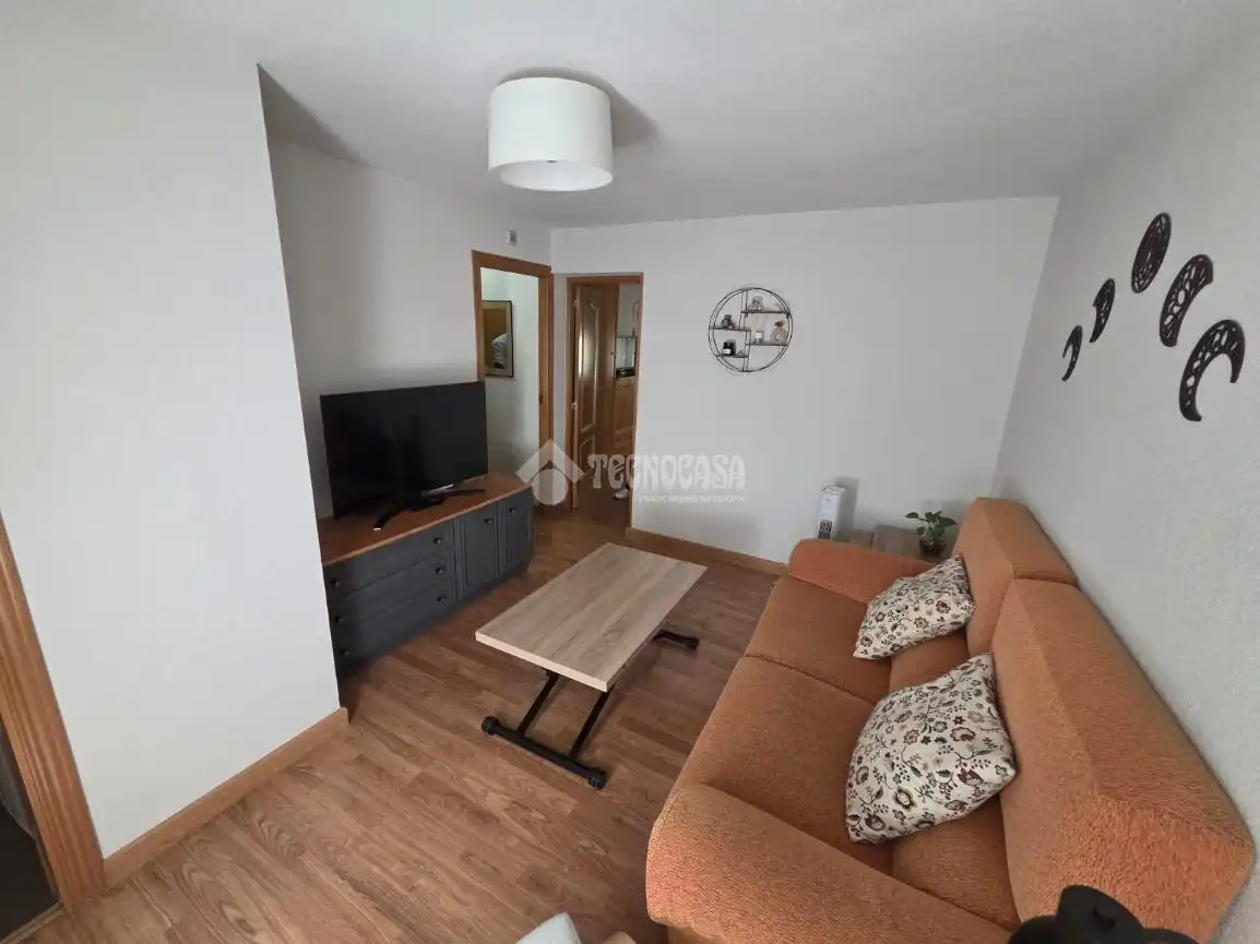 Living room of Flat for sale in Madrid