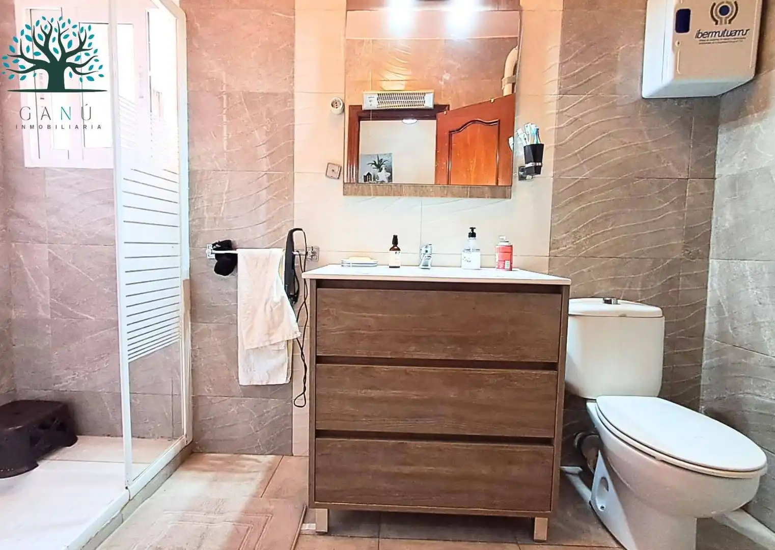 Baño de Piso en venta en Mazarrón con Aire acondicionado, Terraza y Trastero