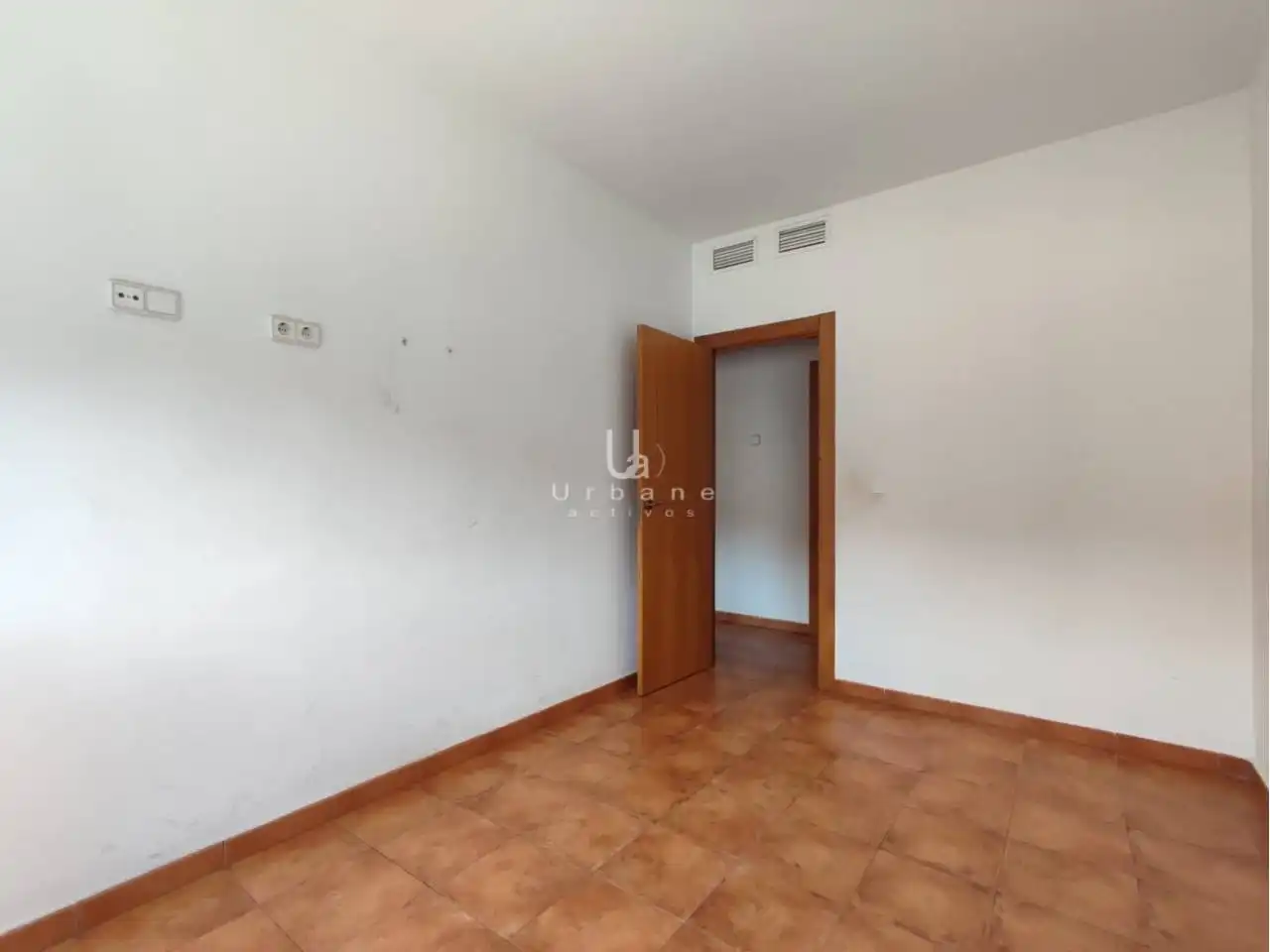Flat with lift for sale in Calle Polo de Medina, imagen 11