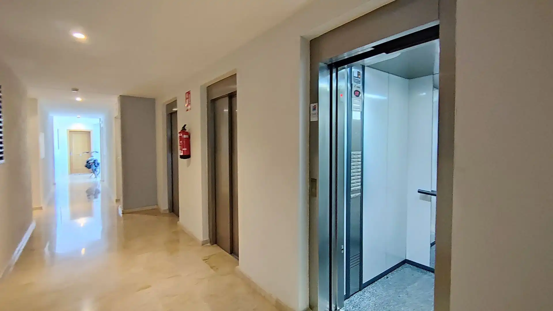 Piso con piscina en venta en Via Parque, imagen 62