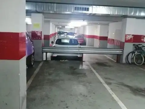 Parkplatz von Garage zur Miete in Premià de Mar mit Alarm