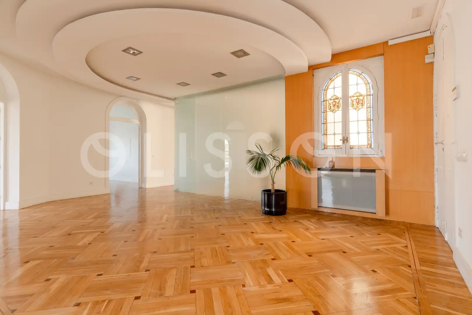 Flat for sale in Madrid  with Air Conditioner, Heating and Storage room