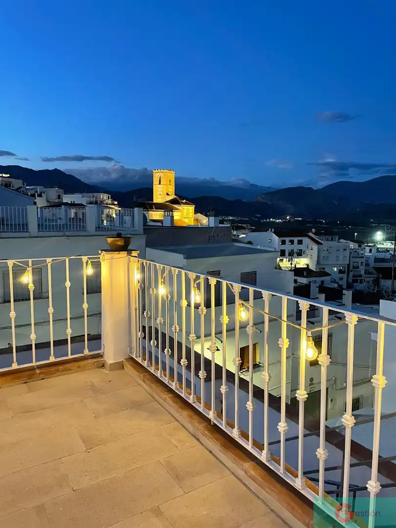 Casa amb piscina en venda a Centro, imagen 3