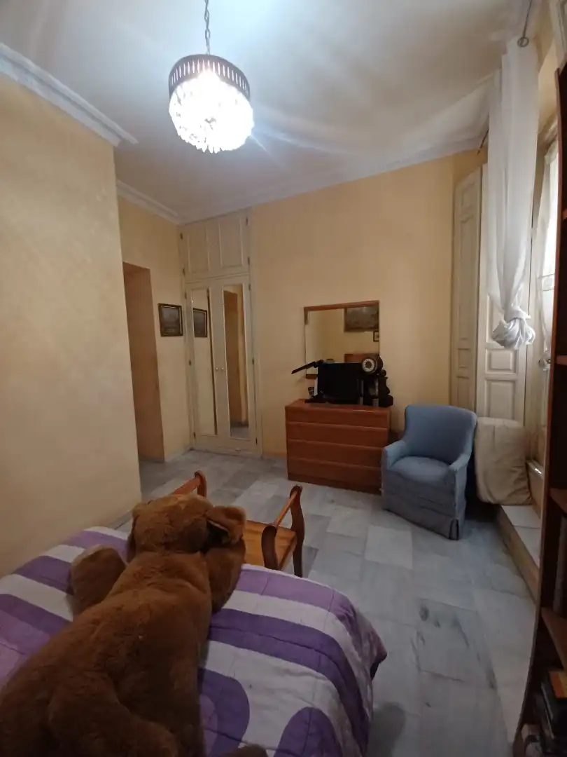 Habitación de Piso en venta en Sevilla con Horno y Lavadora