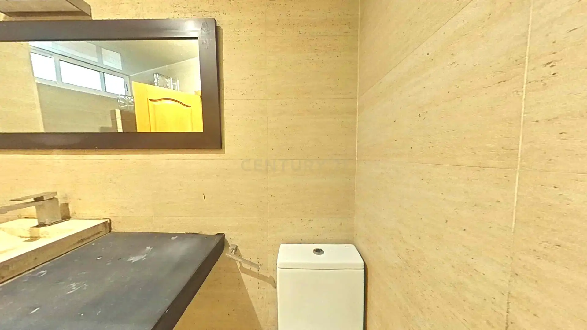 Piso en venta en Carrer de la Llanera, Sabadell, Spain, Ca n'Oriac