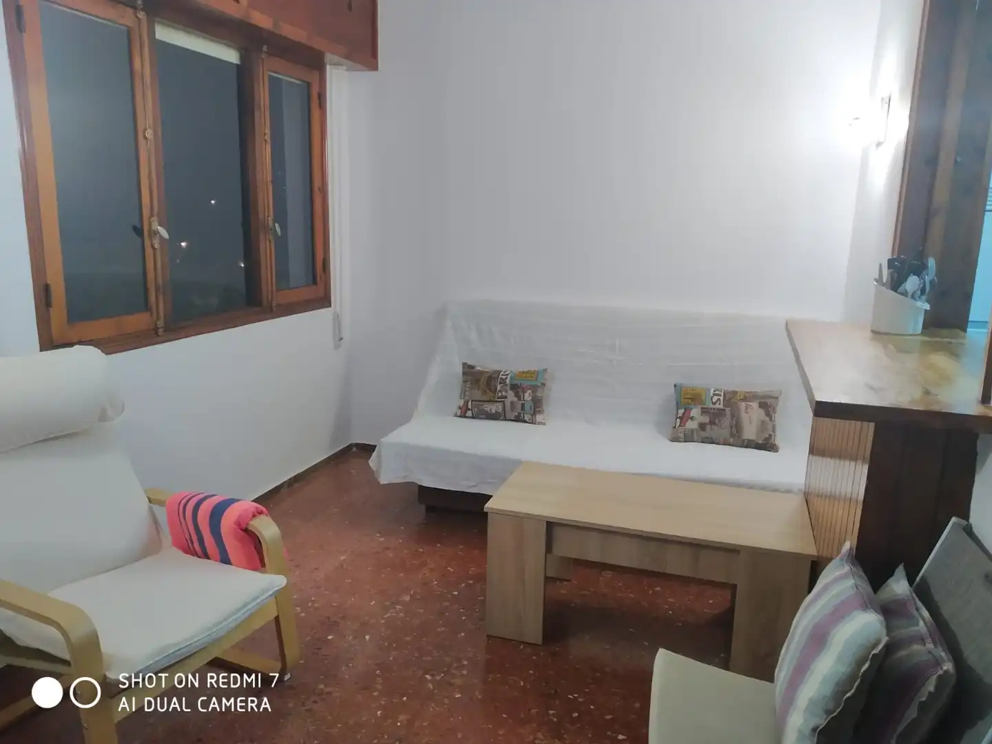 Sala d'estar de Pis de lloguer en Roquetas de Mar amb Aire condicionat, Calefacció i Jardí privat