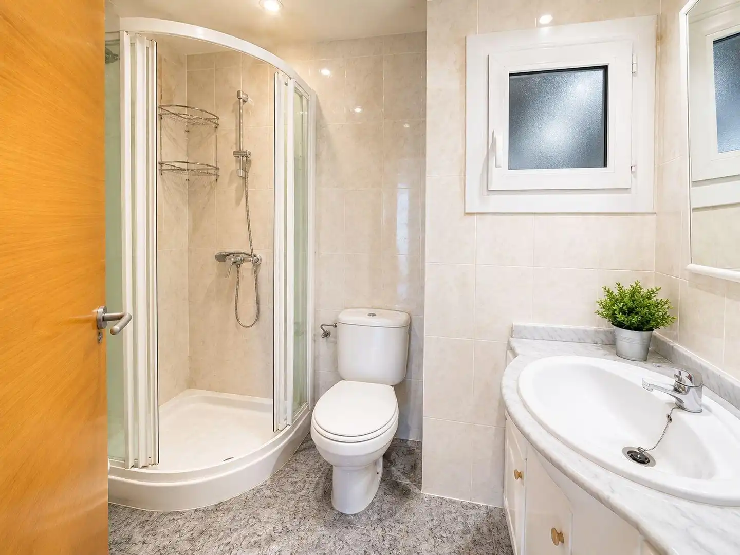 Baño de Piso en venta en Vallbona d'Anoia con Calefacción