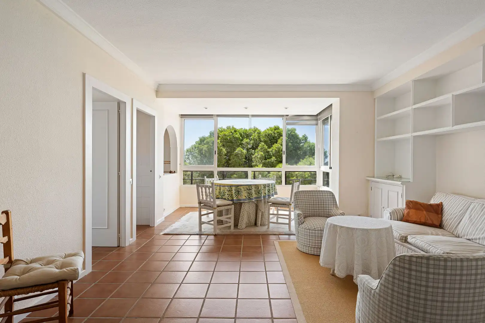 Dining room of Apartments for sale in Marbella  with Swimming Pool and Community pool