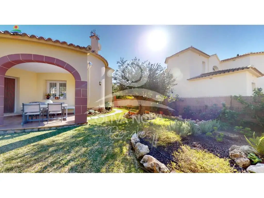 Jardín de Casa o chalet en venta en Oliva con Jardín privado