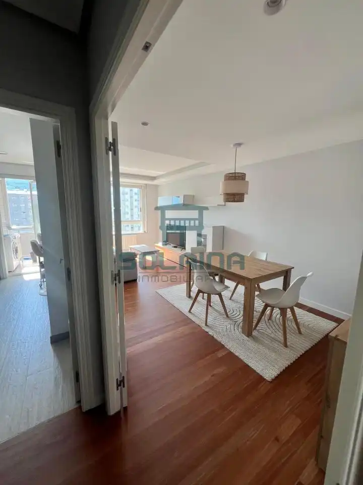Sala d'estar de Apartament en venda en Ourense Capital  amb Calefacció, Traster i Balcó