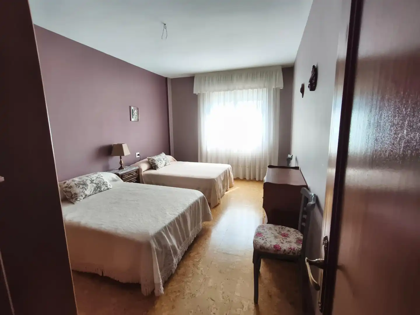 Habitación de Piso de alquiler en Ponferrada con Calefacción, Trastero y Amueblado