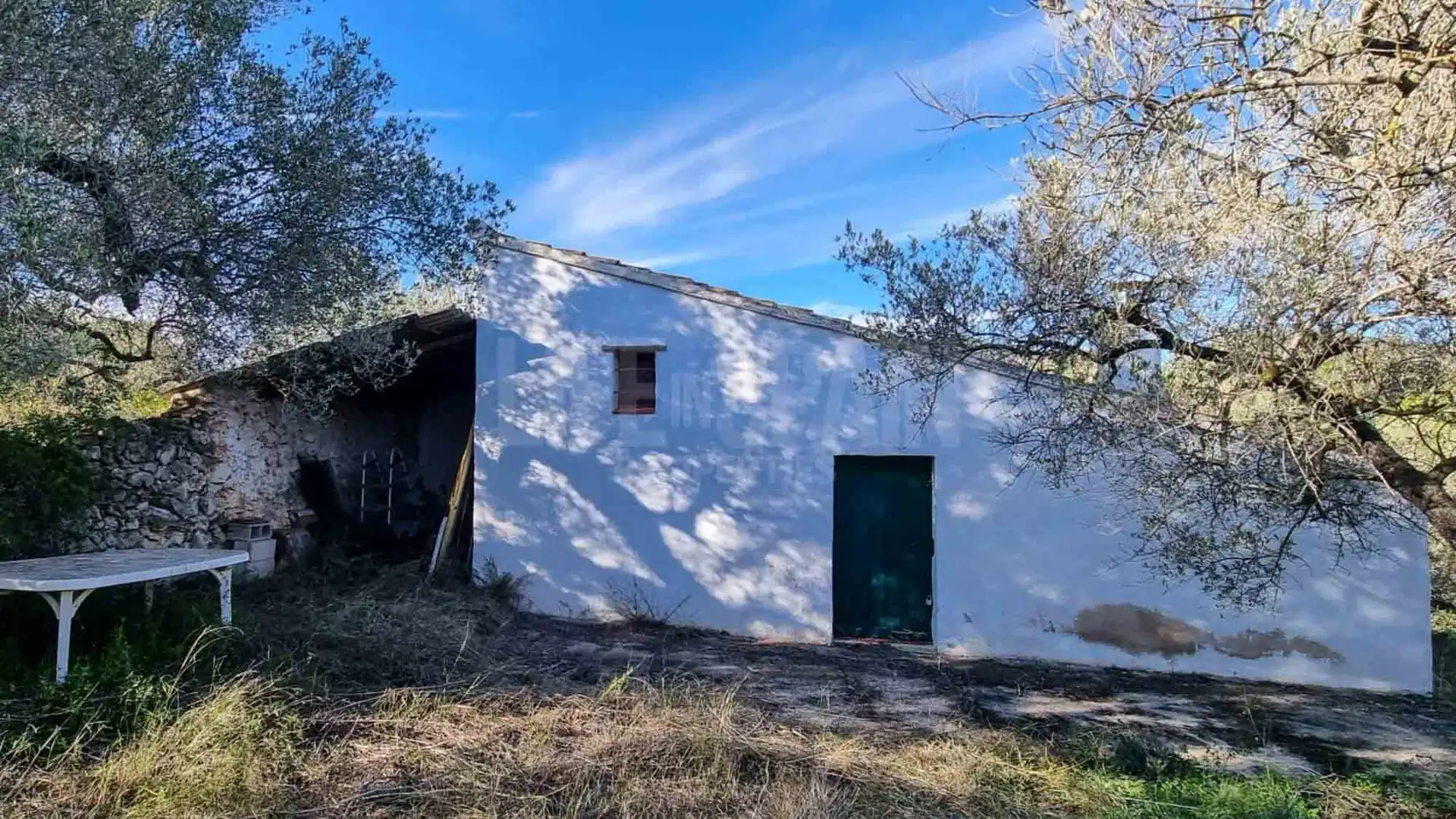 Casa rústica con piscina en venta en El Perelló, imagen 3