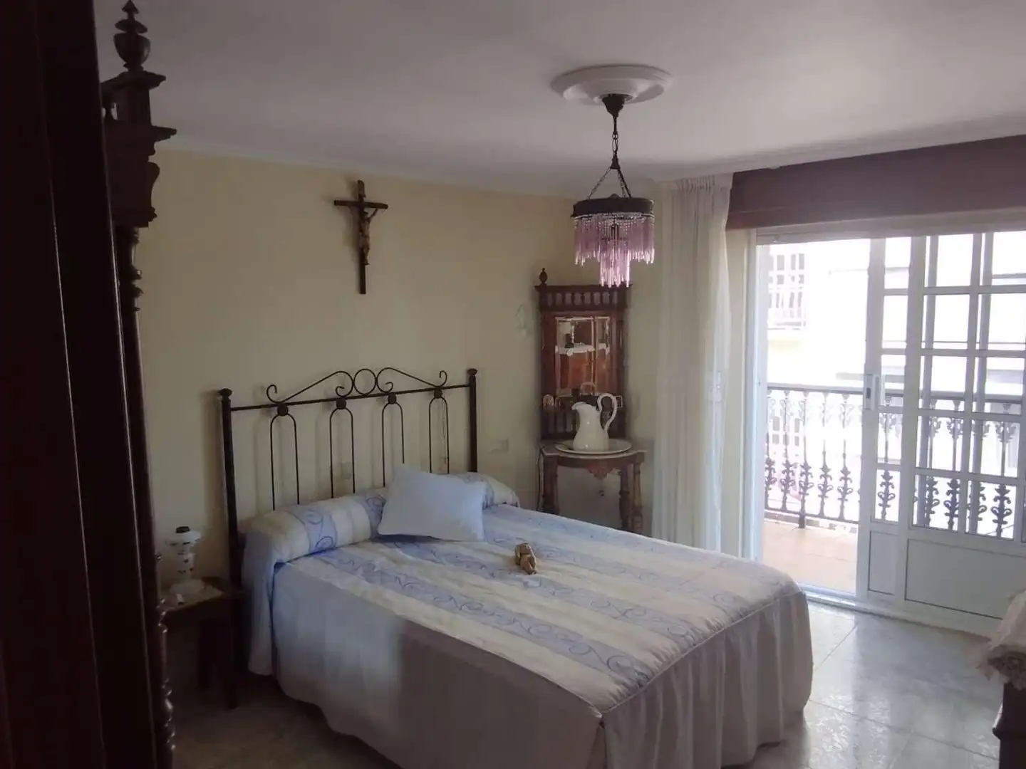 Schlafzimmer von Einfamilien-Reihenhaus zum Verkauf in Ares mit Terrasse, Abstellraum und Möbliert