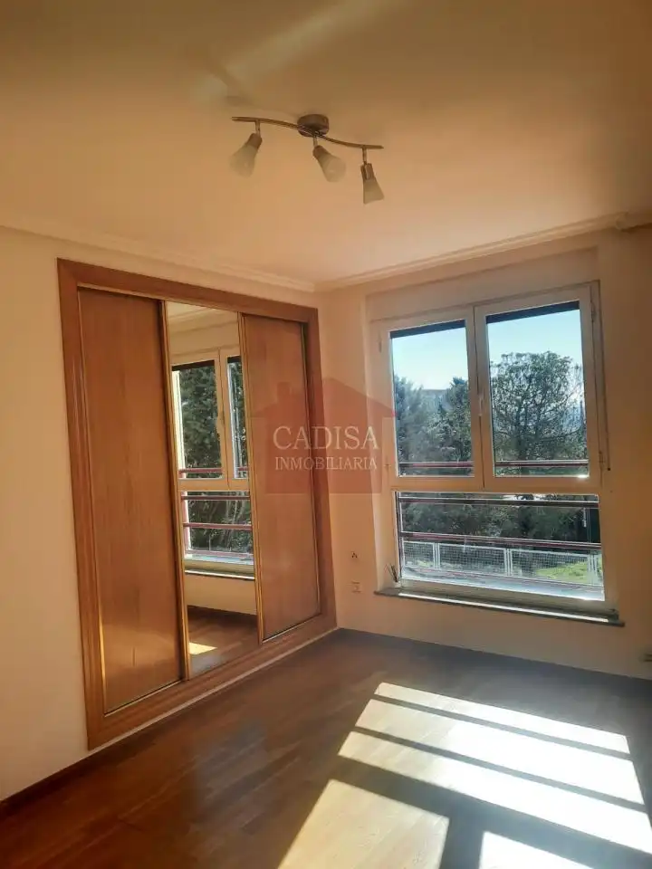 Habitación de Casa adosada en venta en Salamanca con Calefacción, Jardín privado y Terraza