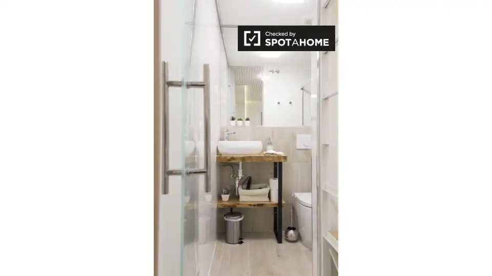 Bany de Apartament per a compartir en Madrid amb Aire condicionat, Calefacció i Terrassa