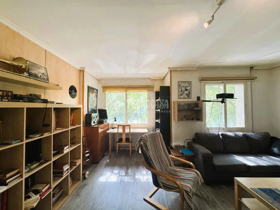 Living room of Flat for sale in Zaragoza