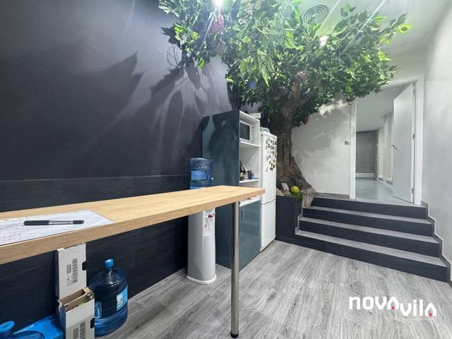 Local comercial en Venta en Torre-roja-Campreciós