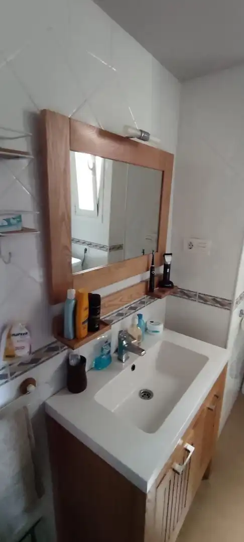 Baño de Piso de alquiler en Roquetas de Mar con Aire acondicionado, Calefacción y Terraza