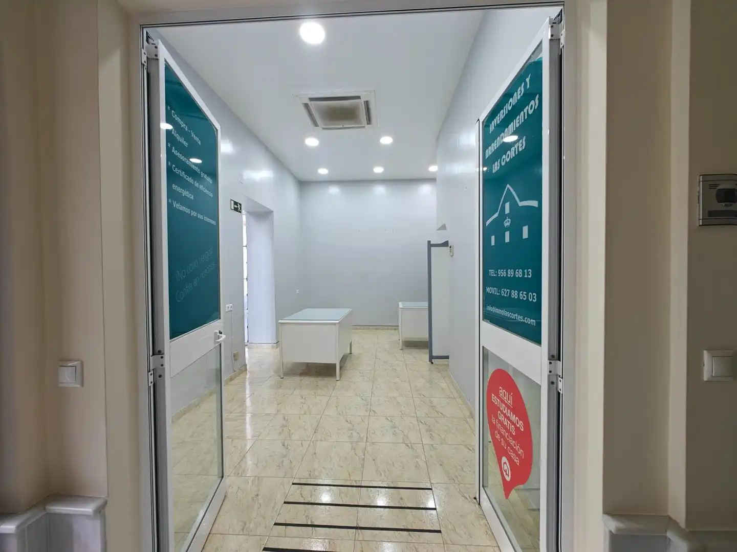 Commercial properties for rent in Calle CORTES LAS, Centro