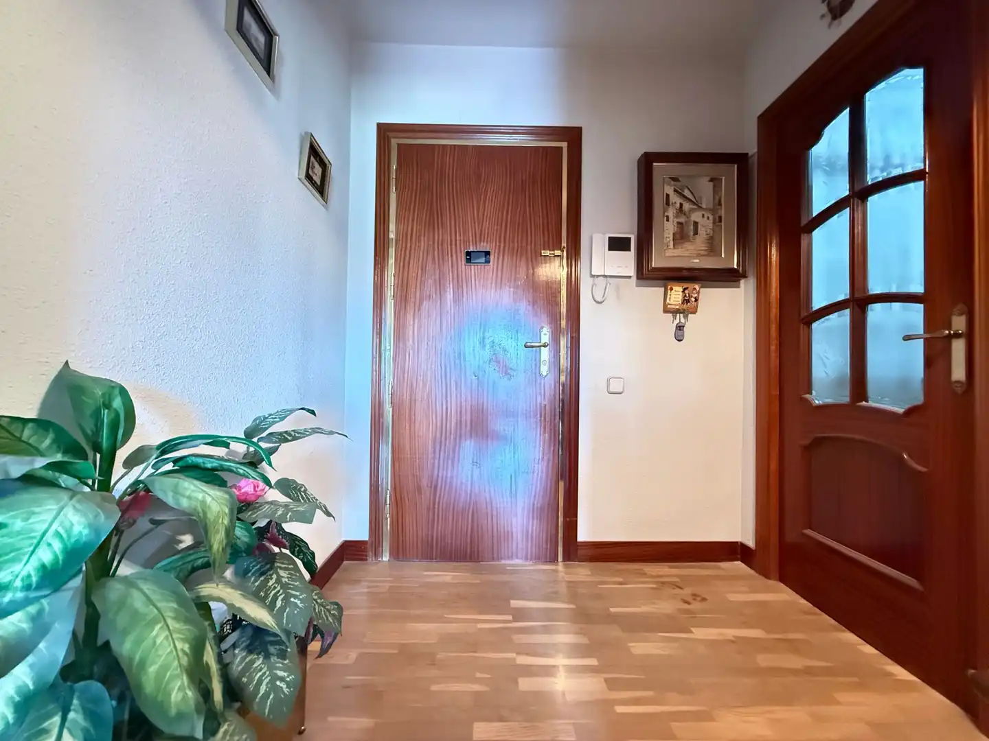 Wohnung zum Verkauf in Móstoles mit Heizung, Parkett und Terrasse