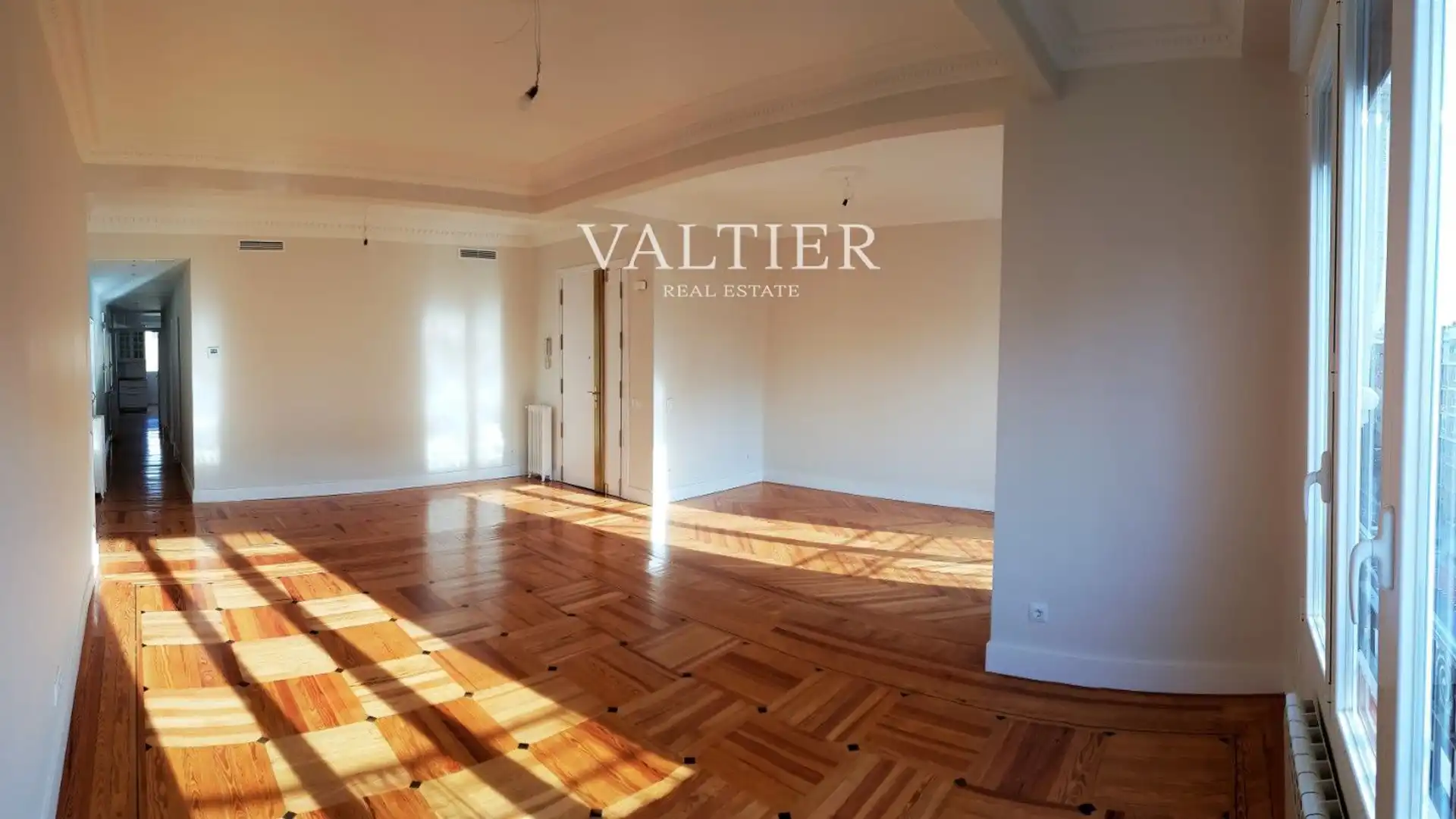 Bedroom of Flat for rent in  Madrid Capital  with Air Conditioner, Terrace and Storage room