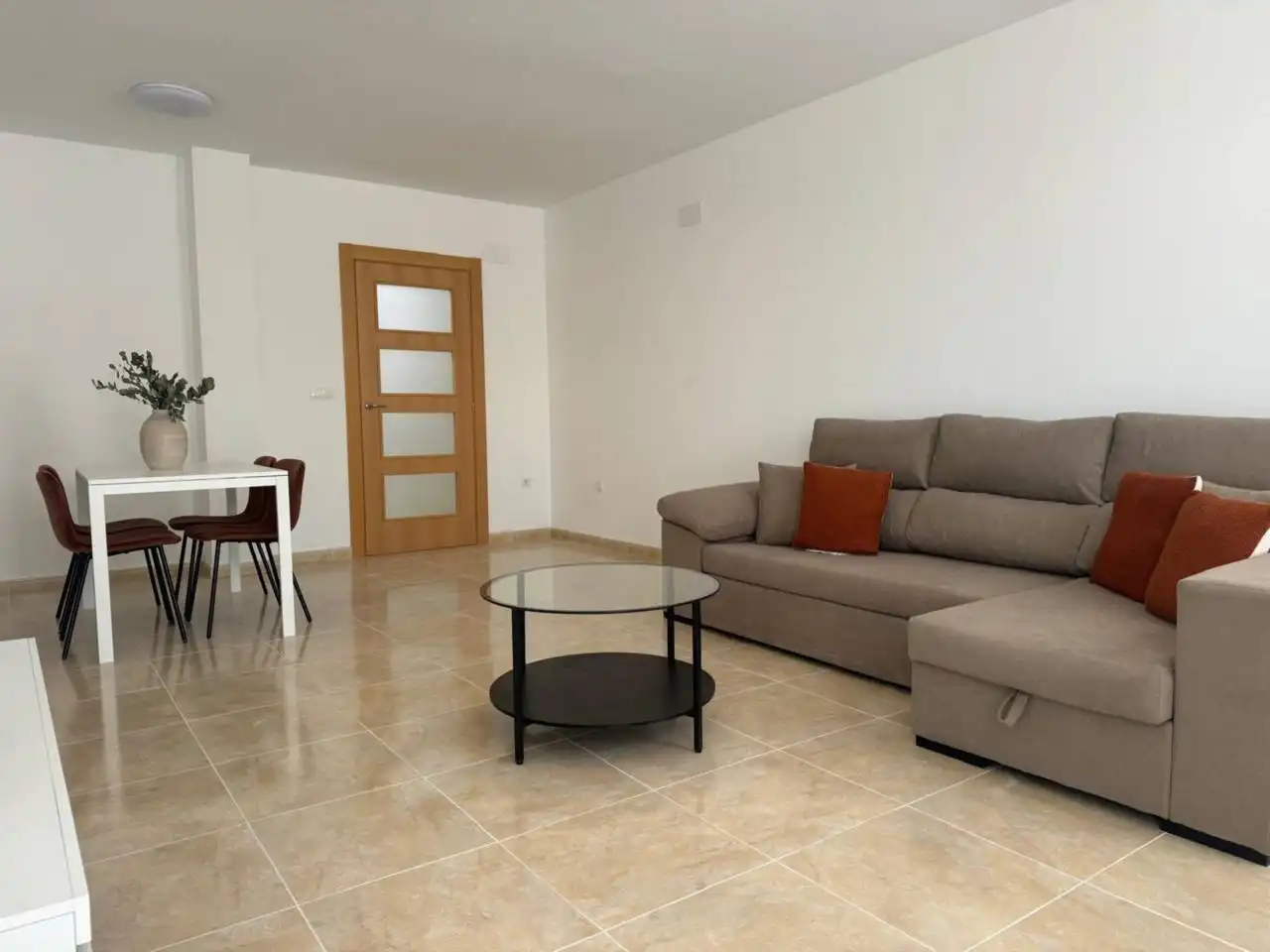 Wohnung zur Miete in Calle Azud, Sant Joan de Moró