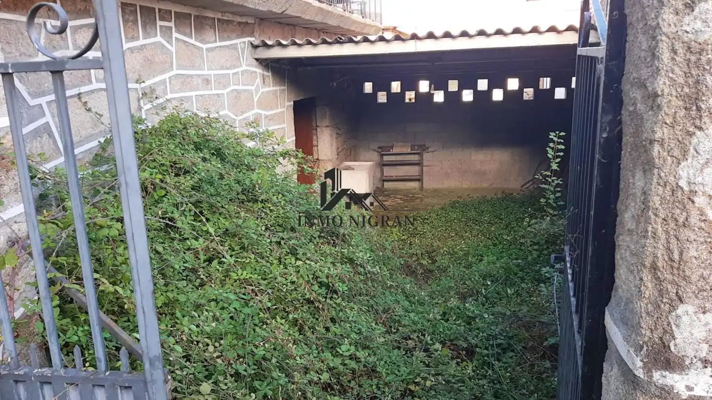Casa rústica amb terrassa en venda a Outeiro de Laxe, imagen 7