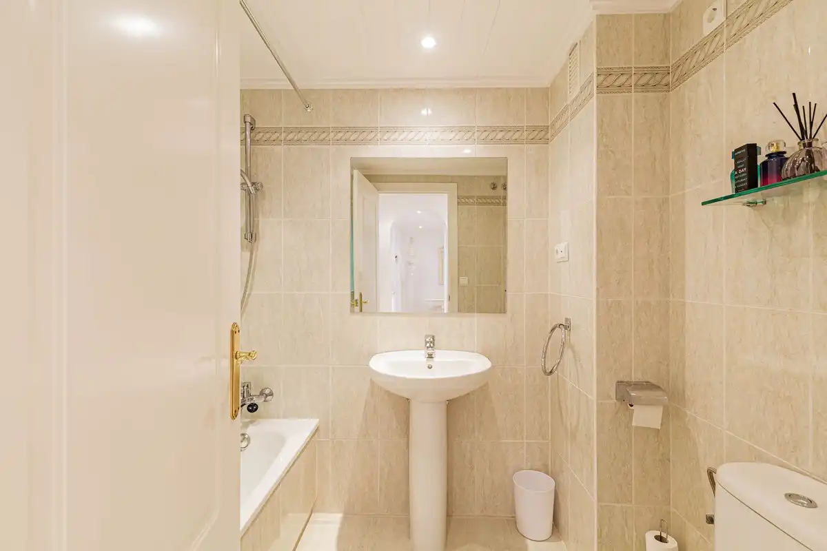 Apartment with pool for sale in Arrabal Horcajo del Capitan 1, imagen 7