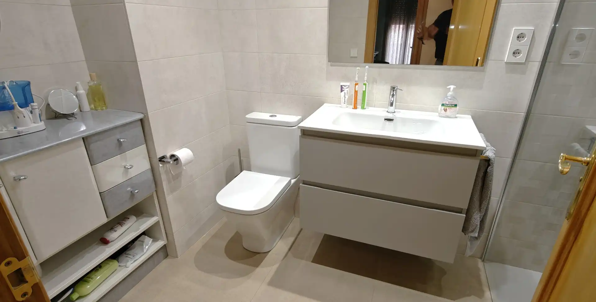 Flat with terrace for sale in Calle de la Viola, imagen 13