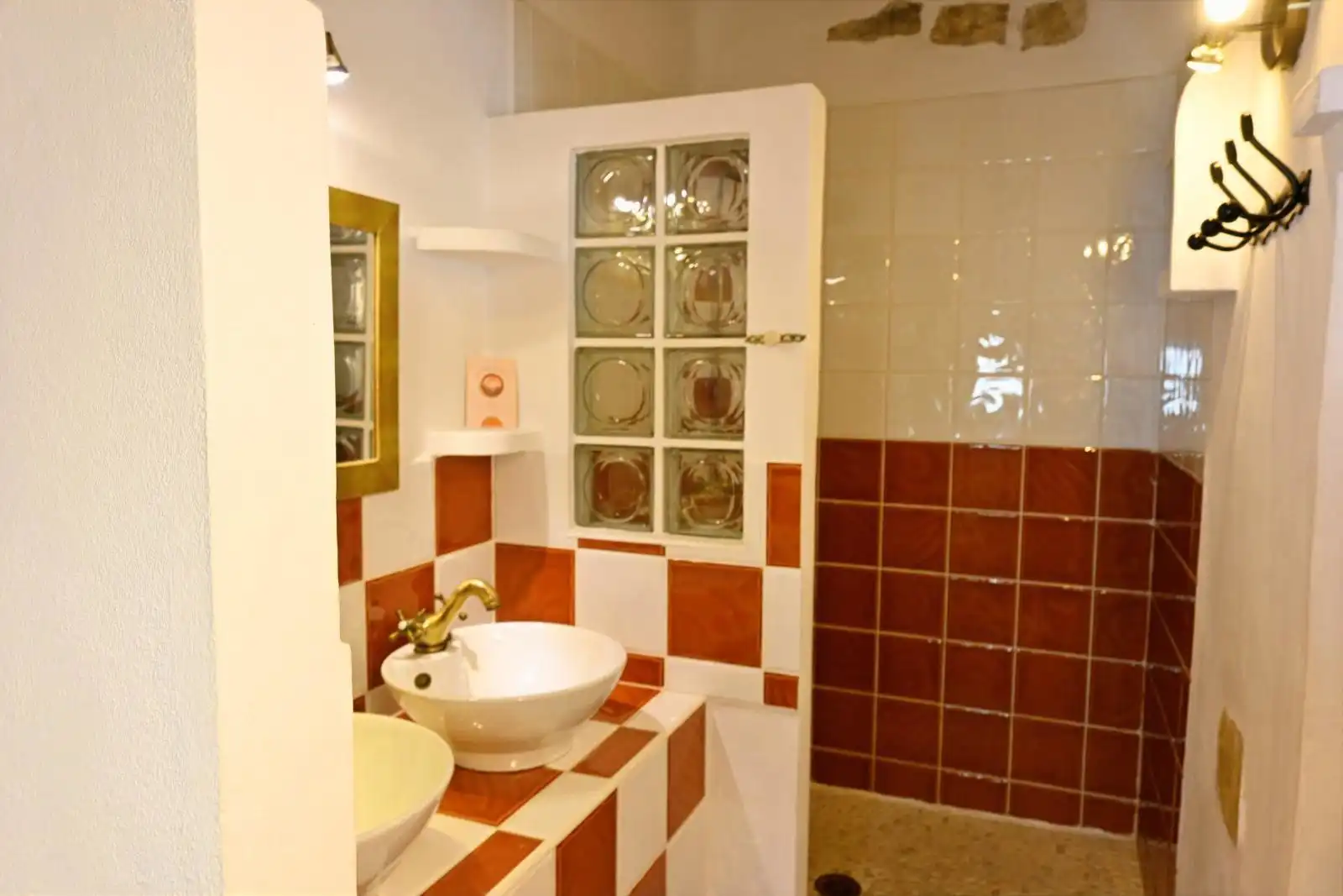 Bathroom of Country homes for sale in Villanueva de la Concepción  with Air Conditioner, Heating and Private garden