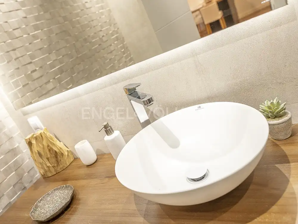 Baño de Apartamento en venta en Madrid con Aire acondicionado y Calefacción