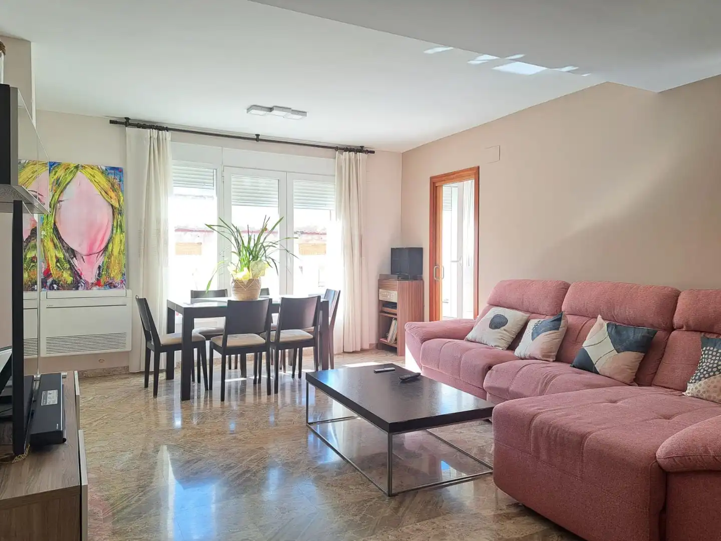 Living room of Attic for sale in Requena  with Air Conditioner, Heating and Terrace