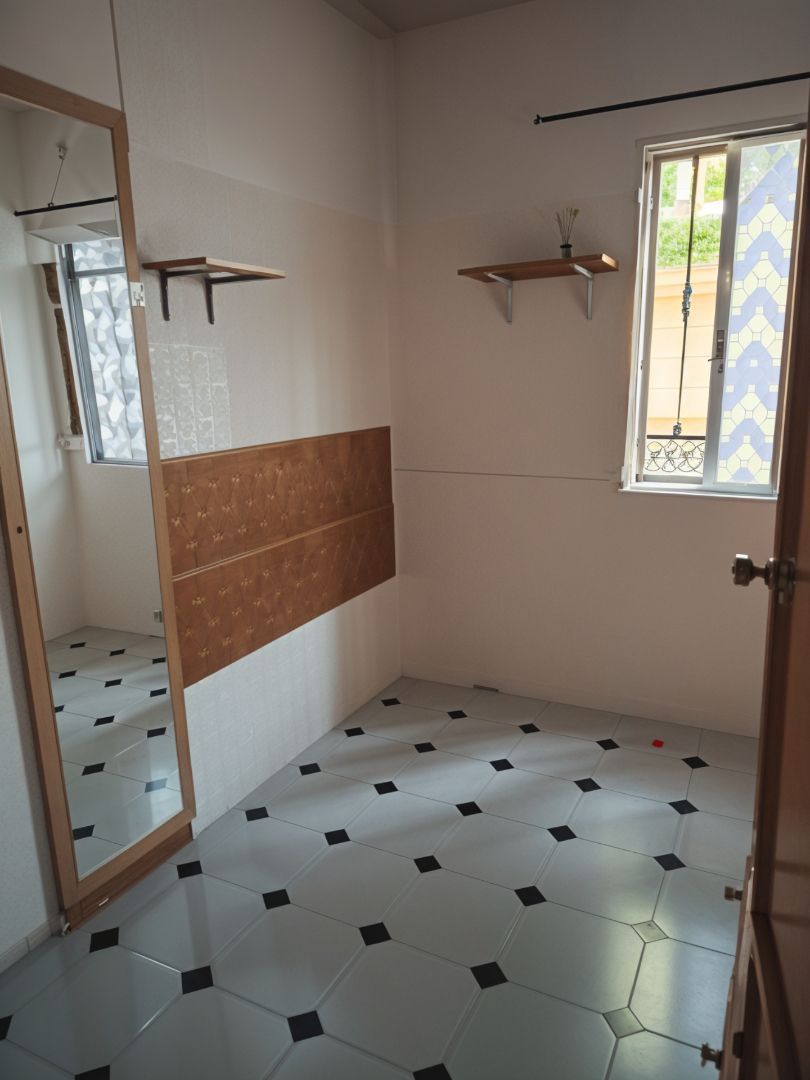 Bany de Pis en venda en  Madrid Capital