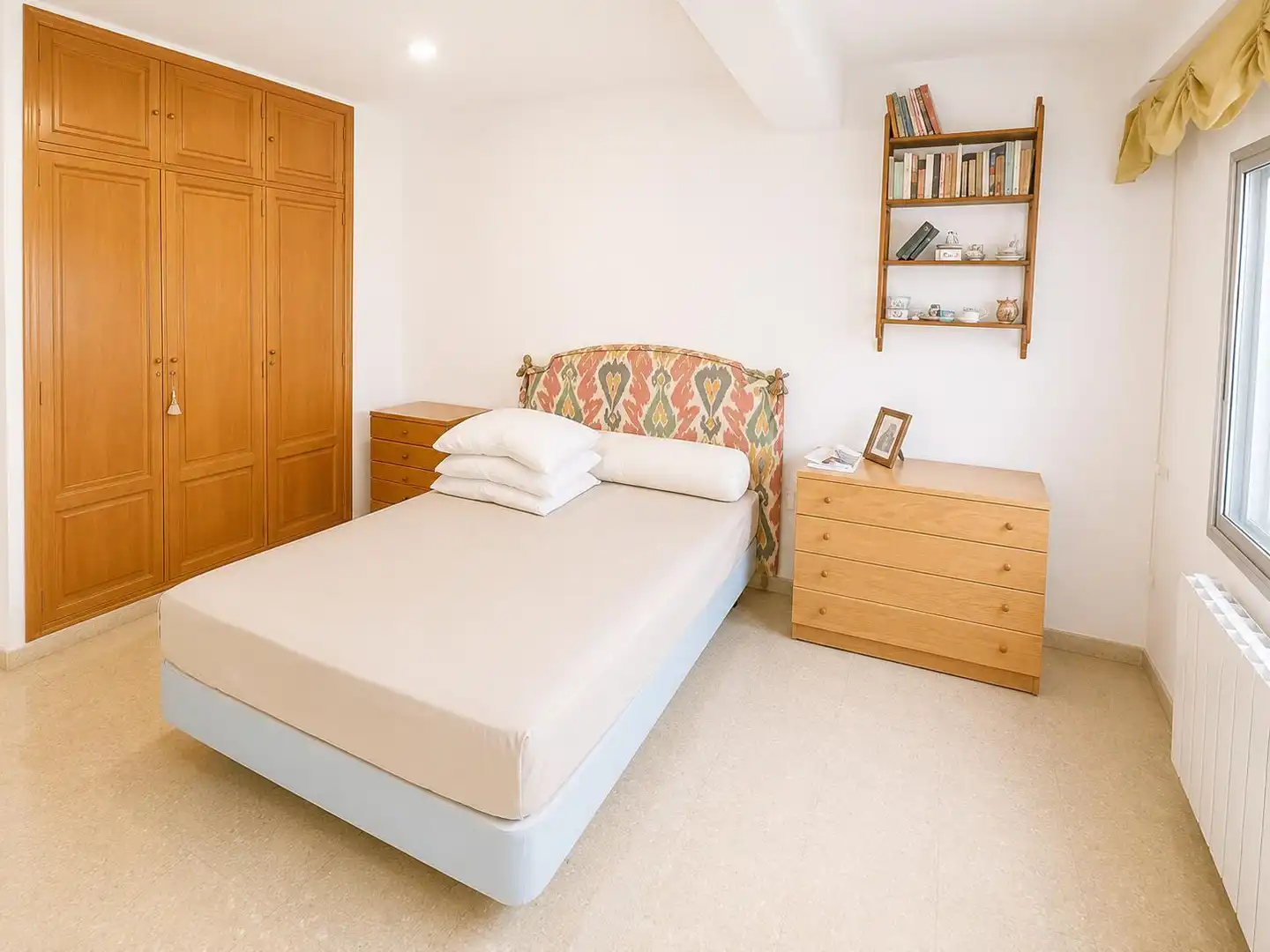 Habitación de Piso en venta en Valencia con Calefacción y Balcón