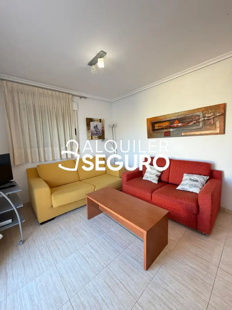 Living room of Flat for rent in Oropesa del Mar / Orpesa  with Air Conditioner, Terrace and Swimming Pool